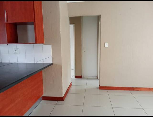 2 BEDROOM APARTMENT FOR SALE IN VORNA VALLEY